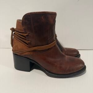 Freebird by Steven Casey Heeled Ankle Boots Brown Leather 9